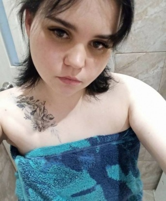 У меня есть все, чтобы сделать нашу встречу незабываемой и яркой. Разве ты не хочешь окунуться в мир страсти и наслаждения со мной? 💋
У меня прекрасная фигура, нежная кожа и обворожительное обаяние. Я знаю, как доставить истинное удовольствие и насладиться им вместе с тобой.
Мои нежные руки способны создать магию, мир, где все проблемы исчезнут. У меня горячее тело, готовое отдаться тебе без остатка. 🔥
Я всегда отношусь к каждому клиенту со вниманием и заботой, создавая атмосферу комфорта и релаксации. Со мной ты забудешь о реальности и погрузишься в мир наслаждений.
Отзывы моих довольных клиентов говорят сами за себя. Мои фото настоящие, без ретуши, чтобы ты точно представлял, что будешь получать. 📷
Я жду тебя в своей уютной квартире в Москве, чтобы порадовать тебя своими нежными ласками и страстными поцелуями. Не упускай возможность ощутить магию, которую я могу дарить. 🌟
Захватывающий опыт и незабываемые эмоции – вот что ждет тебя, мой дорогой. Не упусти свой шанс на настоящий райский уголок в объятиях Москвы. 💫 1441, 22 года