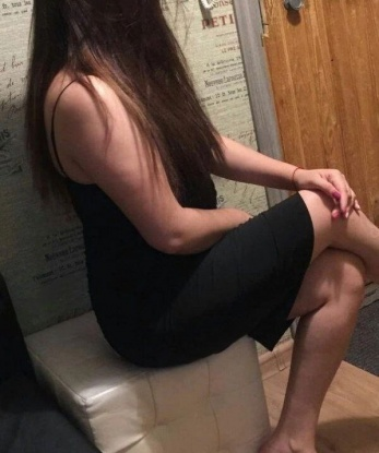 Искушающая нимфоманка полностью к твоим услугам. Я готова исполнить все твои фантазии и желания. Приезжай ко мне, и я покажу, что такое настоящее блаженство. Не упусти шанс на незабываемый опыт! 15520, 20 лет